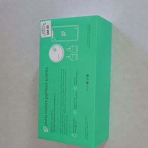 Pura diffuser kit with two fragrances